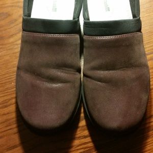 Clarks size 9.5 Cloudsteppers